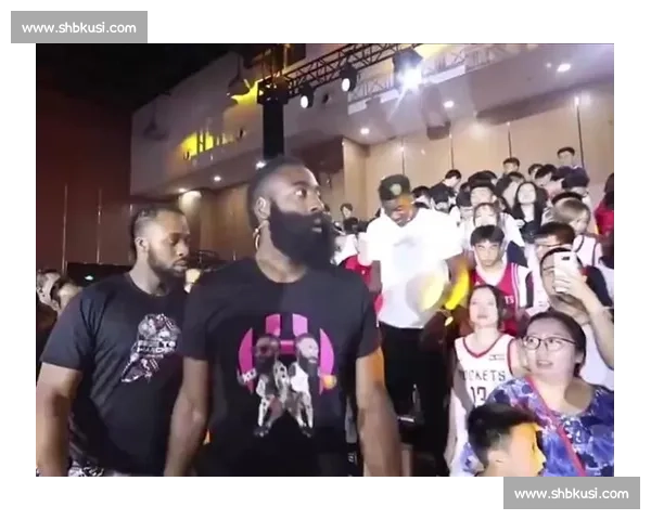 杨毅评哈登：接地气圈粉无数，离火箭后选择存争议